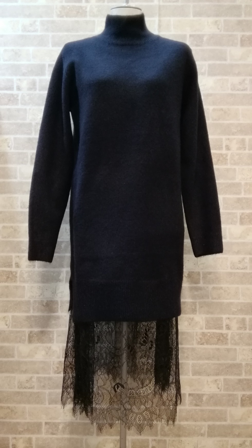 ロートレアモンのニットワンピース👗