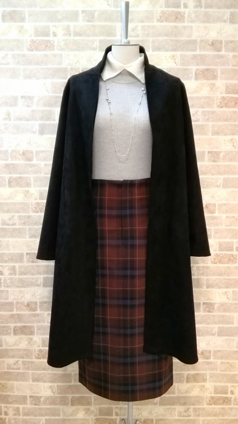 ブラックコートが決め手のコーディネート🍂♥
