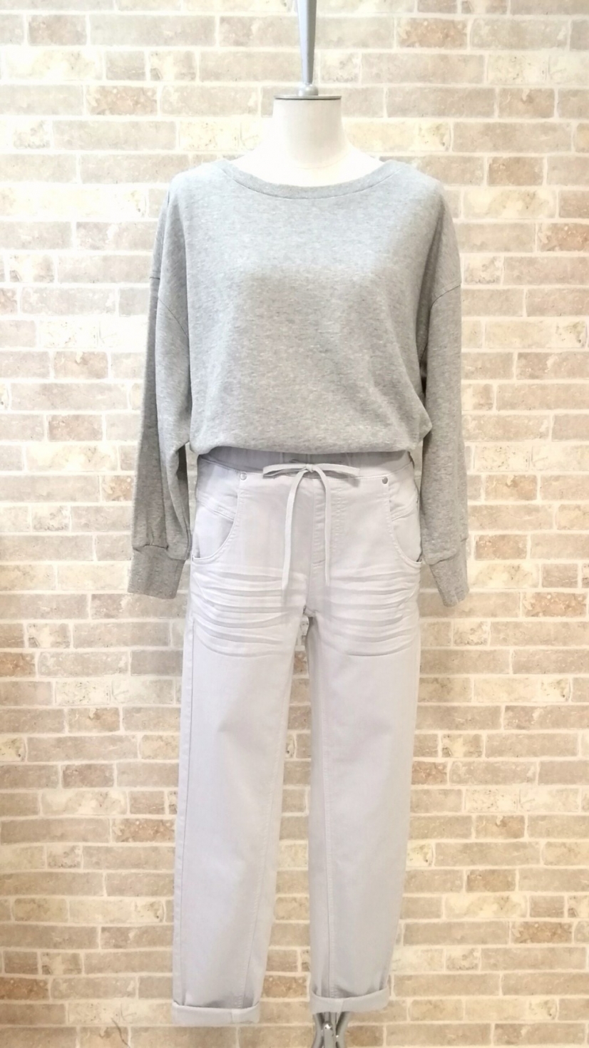 stola.プルオーバー×パシオーネボトムスお出掛けコーディネート♡