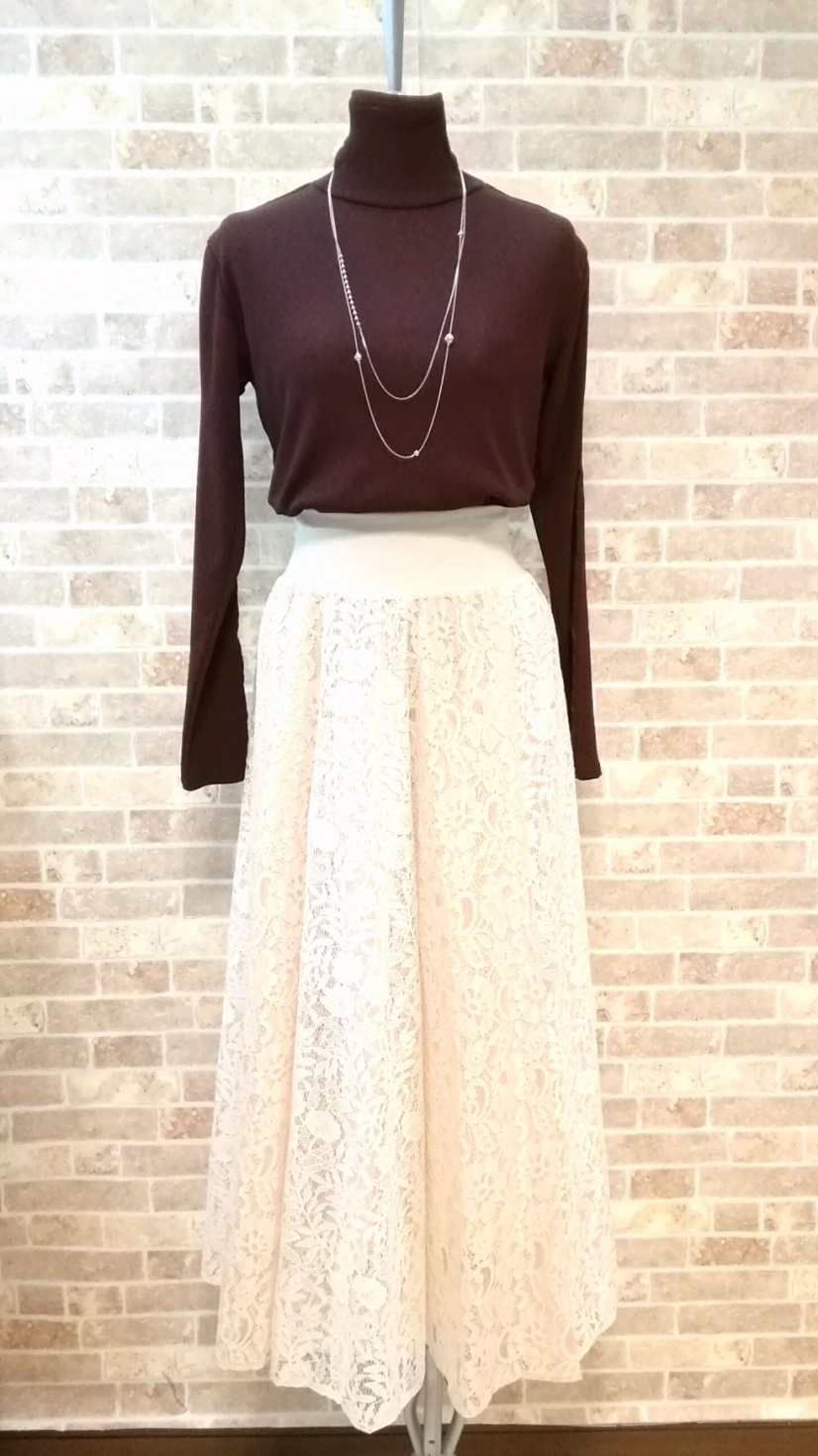stola.×MONILより、人気のデザイン=スカートが入荷しました♡
