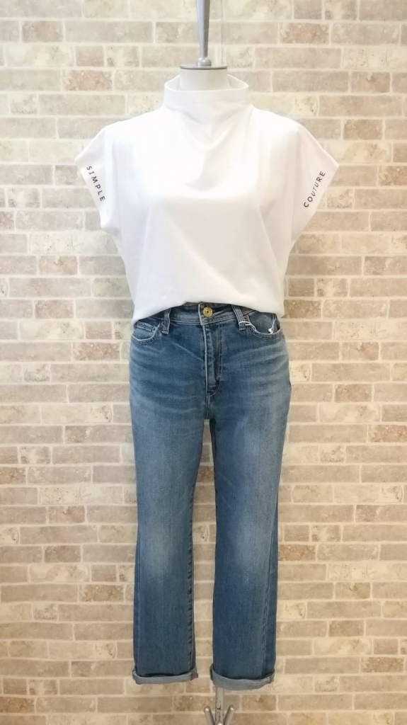 カジュアルコーデが入荷しました♡