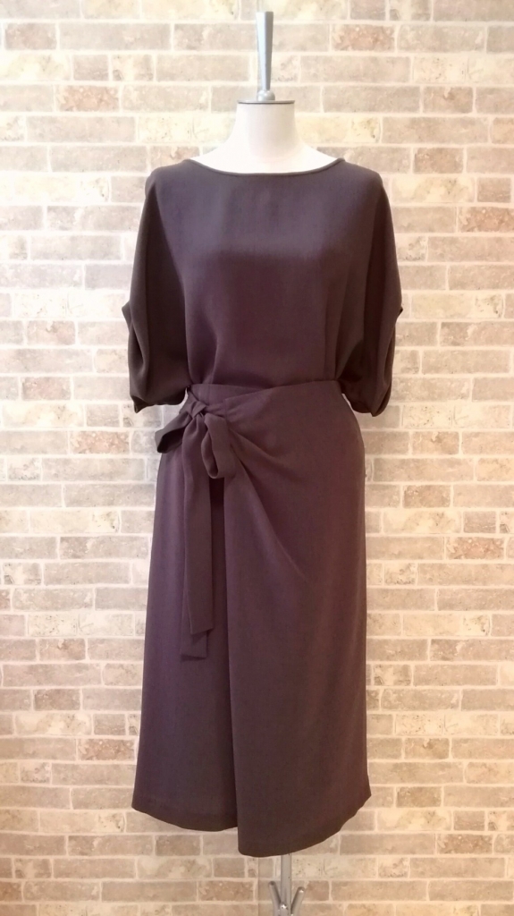 stola.ブラウス×タックスカート(ブラウン)セットアップが入荷しました♡~【トップス売り切れ】