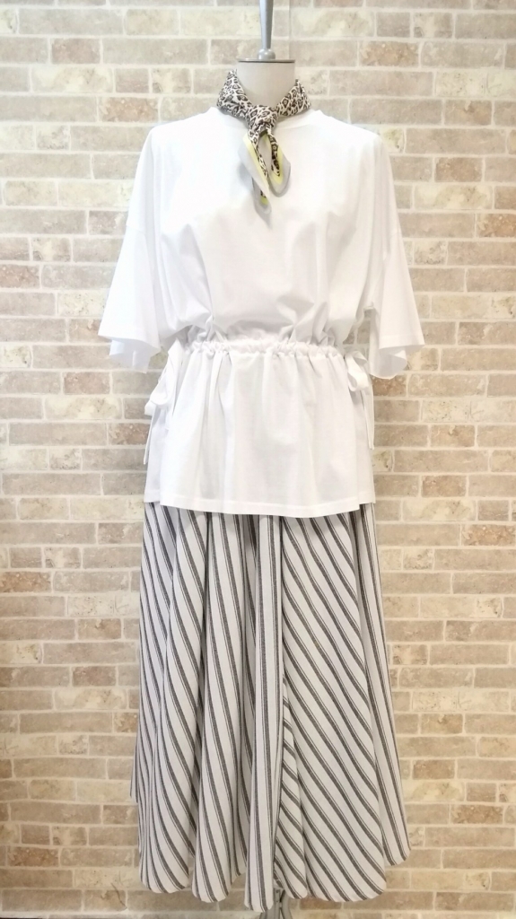 ayane.カットソー(ホワイト)が入荷しました♡
