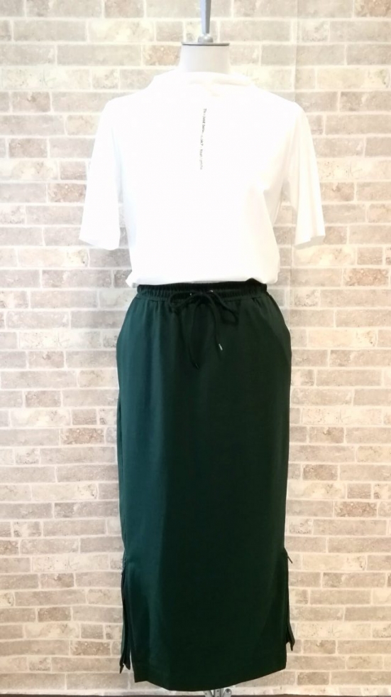 ayane.カットソー(ホワイト)が入荷しました♡