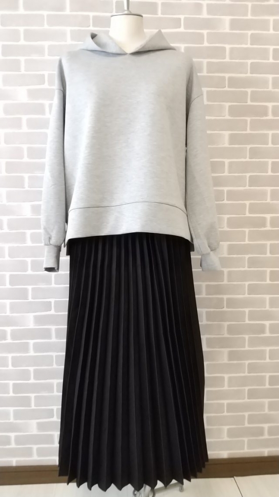 キャノンクリエーションデニムプリーツ入荷。