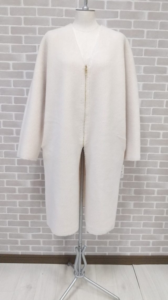 coombよりリバーシブルコート入荷