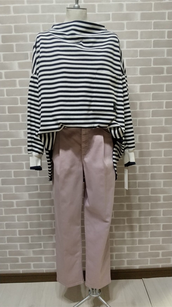 ayaneよりカジュアルボーダープルオーバー入荷【品切れ】