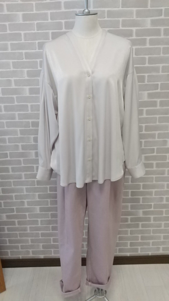 stolaよりキレイ色コーディネート入荷しました。