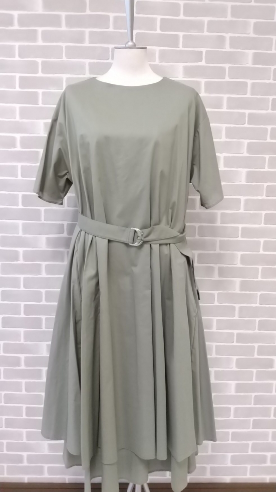 パシオーネよりワンピース入荷